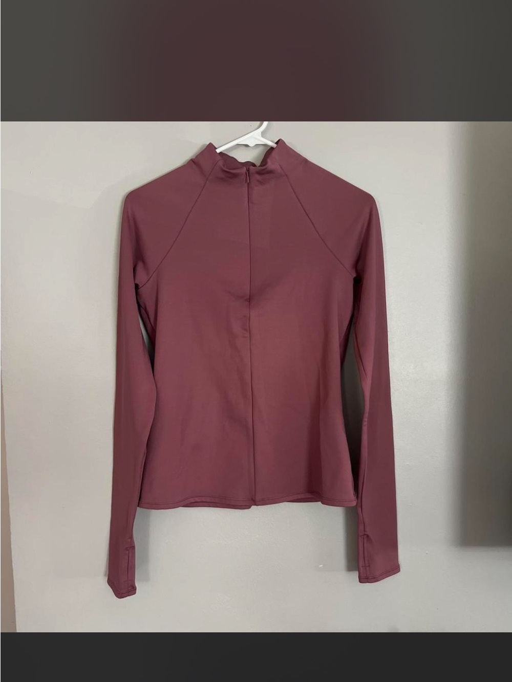 ALO Yoga Mauve Zip-Front Long Sleeve Top‎
